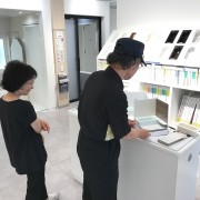 名古屋市守山区マンションリフォームのお客様とTOTO名古屋ショールームに行って水廻り商品（ユニットバス・洗面化粧台・トイレ）見て来ました。